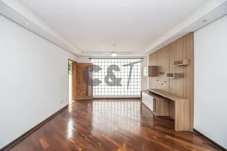Casa com 4 Quartos à venda, 182m² no Granja Julieta, São Paulo