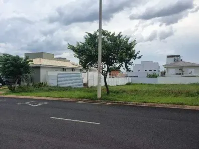 Lote/Terreno à venda, 371m² no Shopping Park, Uberlândia