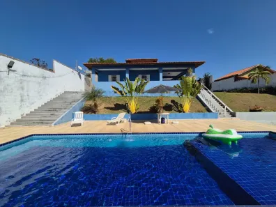 Fazenda/Sítio com 4 Quartos à venda, 220m² no Dona Catarina, Mairinque