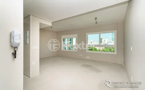 Kitnet com 1 Quarto à venda, 33m² no Moinhos de Vento, Porto Alegre