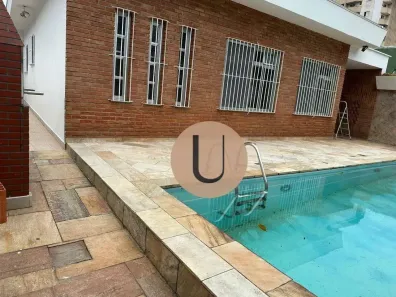 Casa com 3 Quartos à venda, 300m² no Tombo, Guarujá