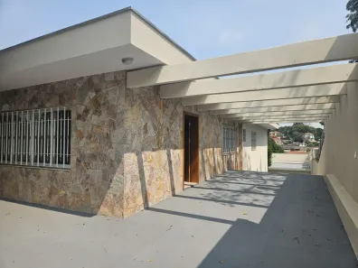 Casa com 4 Quartos para alugar, 387m² no Vila Albertina, São Paulo