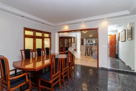 Casa com 3 Quartos à venda, 400m² no Chora Menino, São Paulo