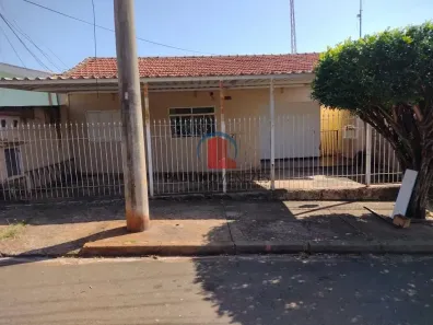 Casa com 4 Quartos à venda, 205m² no Antônio Zanaga I, Americana