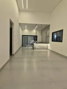 Casa com 3 Quartos à venda, 215m² no Cidade Jardim, Uberlândia