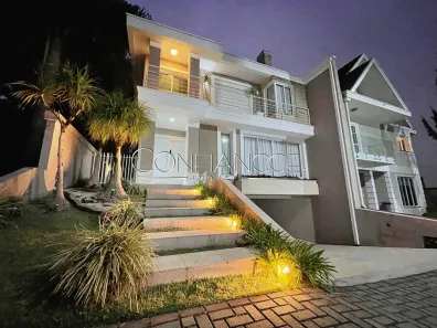 Casa de Condomínio com 4 Quartos à venda, 270m² no Orleans, Curitiba