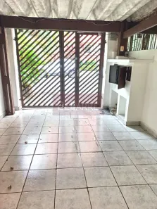 Casa com 2 Quartos para alugar, 80m² no Jardim Ester, São Paulo