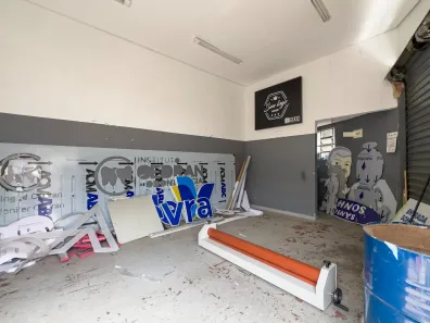 Imóvel Comercial à venda, 190m² no Jardim Cristiane, Santo André