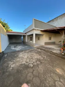 Casa com 2 Quartos para alugar, 400m² no Parque Turf Club, Campos dos Goytacazes