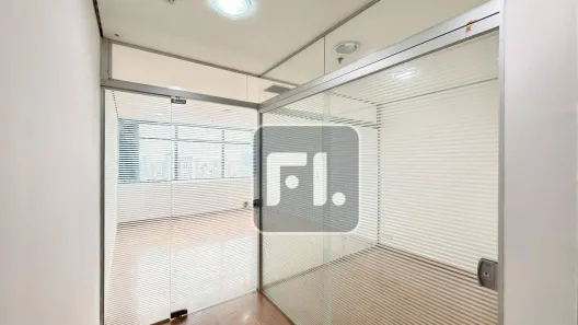 Sala Comercial para venda ou aluguel, 35m² no Vila Gomes Cardim, São Paulo