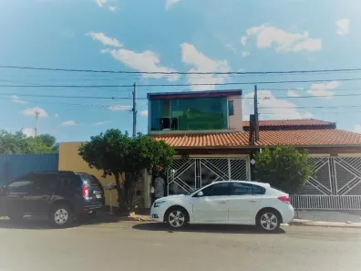 Casa com 3 Quartos à venda, 225m² no Parque Residencial Jaguari, Americana