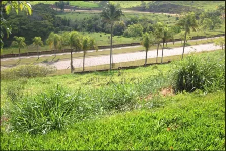 à venda, 1257m² no Vargem Grande, São José dos Campos