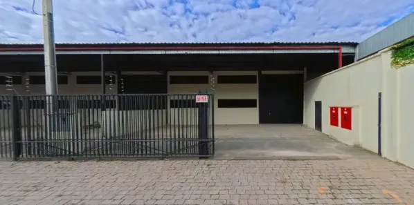 Galpão/Depósito/Armazém para alugar, 487m² no Riviera, Curitiba