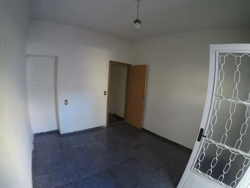 Casa com 2 quartos — Glória, Belo Horizonte