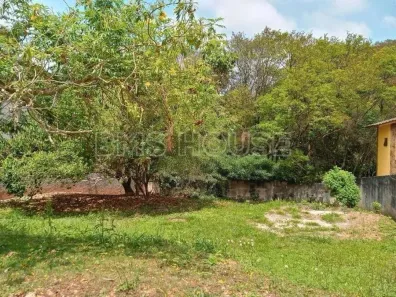 Lote/Terreno à venda, 600m² no Chácara das Paineiras, Carapicuíba
