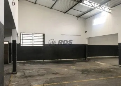 Galpão/Depósito/Armazém para alugar, 490m² no Canhema, Diadema