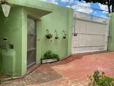 Casa com 6 Quartos à venda, 300m² no Maria Auxiliadora, Embu das Artes