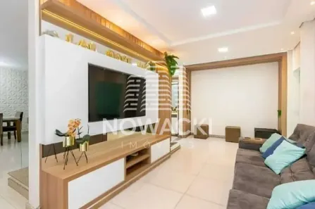 Sobrado com 3 Quartos à venda, 185m² no Água Verde, Curitiba