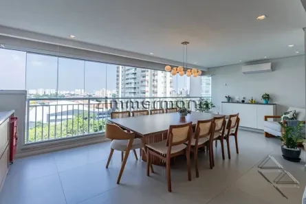 Apartamento com 4 Quartos à venda, 136m² no Vila Anastácio, São Paulo