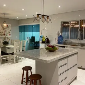 Sobrado com 3 Quartos à venda, 221m² no Dos Casa, São Bernardo do Campo