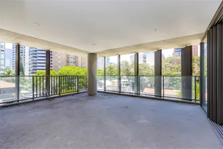 Apartamento com 3 Quartos à venda, 204m² no Vila Nova Conceição, São Paulo