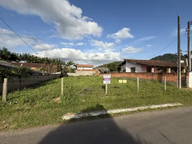 Lote/Terreno à venda, 448m² no Carijós, Indaial