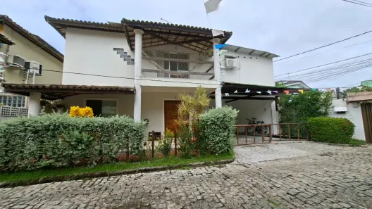 Casa de Condomínio com 3 Quartos para alugar, 143m² no Buraquinho, Lauro de Freitas