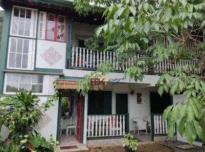 Sobrado com 3 Quartos para venda ou aluguel, 215m² no , Ubatuba