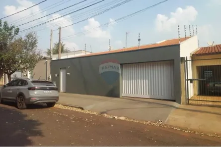 Casa com 4 Quartos à venda, 193m² no Jardim Primor, Araraquara