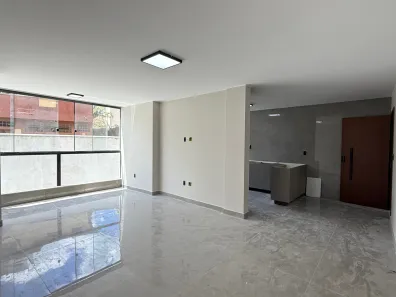 Apartamento com 2 Quartos para alugar, 90m² no Braunes, Nova Friburgo