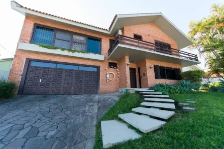Casa com 3 Quartos à venda, 350m² no Vila Assunção, Porto Alegre