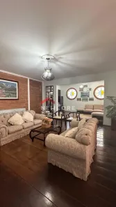 Casa com 3 Quartos à venda, 212m² no Vila Guedes de Azevedo, Bauru