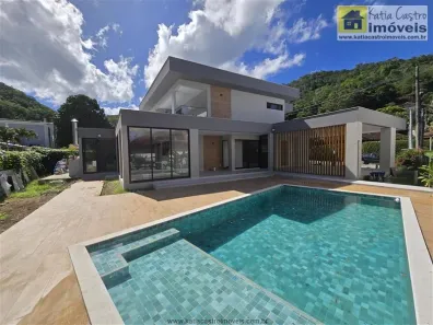 Casa de Condomínio com 4 Quartos à venda, 352m² no Piratininga, Niterói