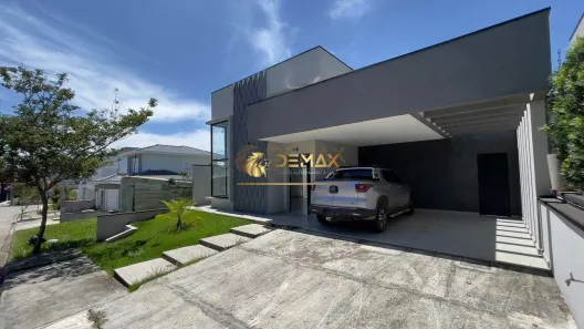Casa com 3 Quartos à venda, 150m² no Bairro do Grama, Caçapava