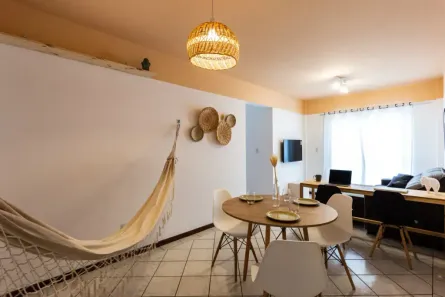Apartamento com 1 Quarto para alugar, 10m² no Carvoeira, Florianópolis