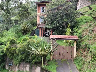 Casa com 3 Quartos à venda, 197m² no Mosela, Petrópolis