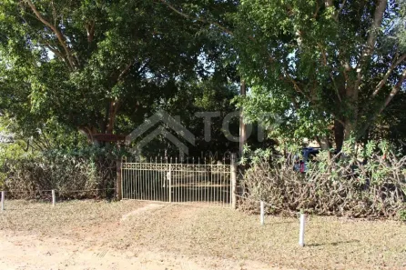 Fazenda/Sítio com 2 Quartos à venda, 206m² no Loteamento Aracê de Santo Antonio I, São Carlos