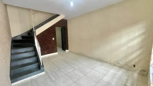Sobrado com 2 Quartos para alugar, 80m² no Jardim, Santo André