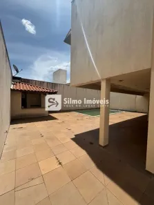 Sobrado com 4 Quartos à venda, 343m² no Tabajaras, Uberlândia