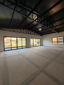 Ponto Comercial para alugar, 75m² no Jardim do Lago, Londrina