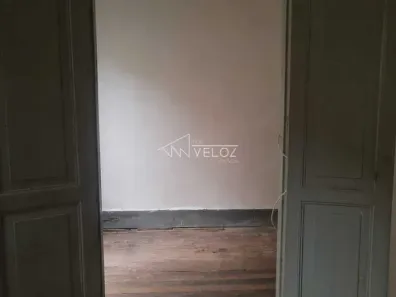 Apartamento com 2 Quartos à venda, 43m² no Catete, Rio de Janeiro