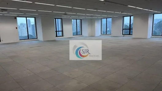 Sala Comercial para alugar, 202m² no Butantã, São Paulo
