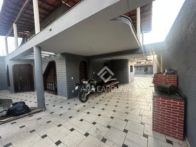 Casa com 4 Quartos à venda, 300m² no São José, Montes Claros
