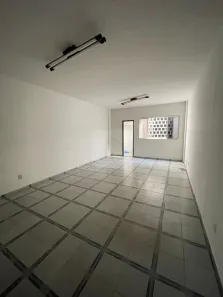 Sala Comercial para alugar, 32m² no Centro, Araguari