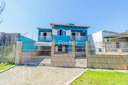 Casa com 3 Quartos à venda, 200m² no Harmonia, Canoas