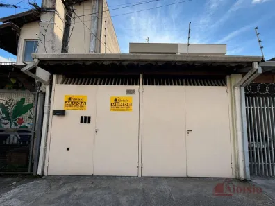 Casa com 2 Quartos para alugar, 96m² no Vila São José, Taubaté