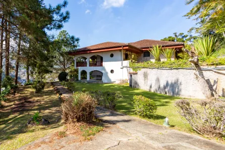 Casa com 5 Quartos à venda, 733m² no Iucas, Teresópolis