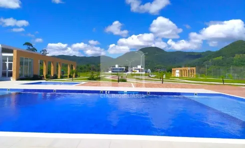Lote/Terreno à venda, 400m² no Ratones, Florianópolis