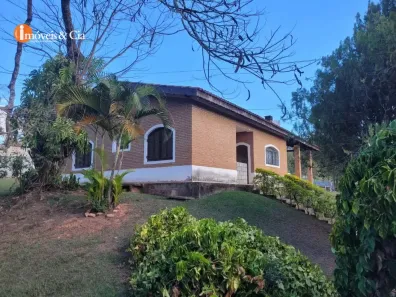 Fazenda/Sítio com 4 Quartos à venda, 290m² no Jardim Estância Brasil, Atibaia