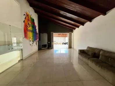 Casa com 6 Quartos para alugar, 408m² no Buritis, Belo Horizonte